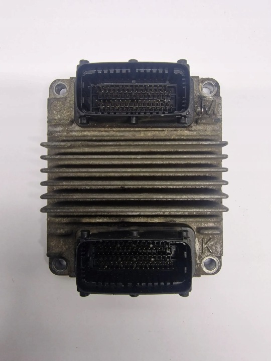Opel Astra G 2000 Sterowniki DES MOTORS 8972314050