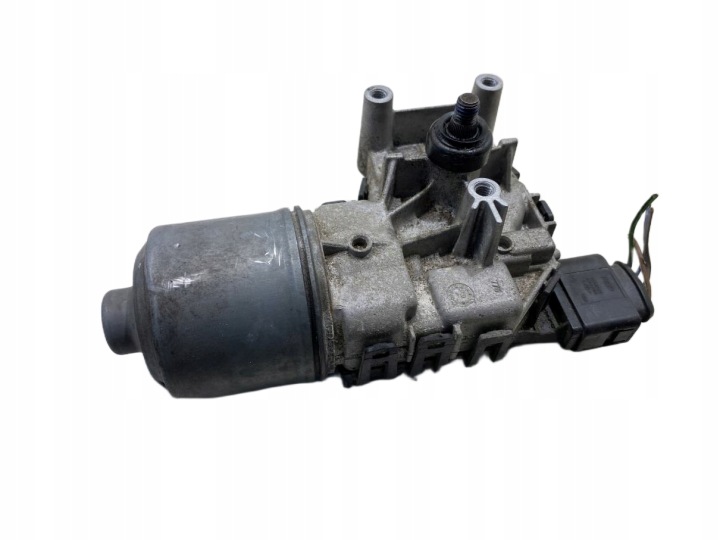 motorček stieracov predok FIESTA MK7 0390241574 8A6117B571AB