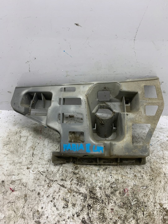 Supporto staffa Paraurti sinistra Anteriore 5J0807055A SKODA FABIA II (10-14) 1.2B