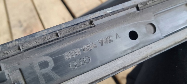 S5 8T A5 LIFT LIFT LIGHT LINE LZ9Y 8T0854931A 8T0854932A 16
