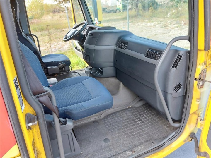 Cabina Volvo FH12 FH13 2002-2009 GLOBETROTTER XL 16