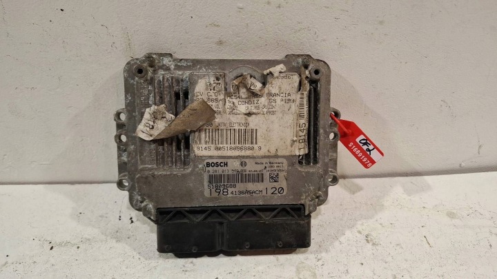 Unité de contrôle Moteur Ordinateur 0281013579 Fiat Bravo II 1.9 JTD