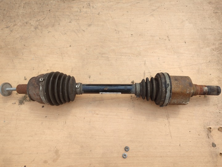 Antriebswelle links vorne kurze VOLKSWAGEN TOURAN und II 1T 1.6 TDI 1K0407271LB