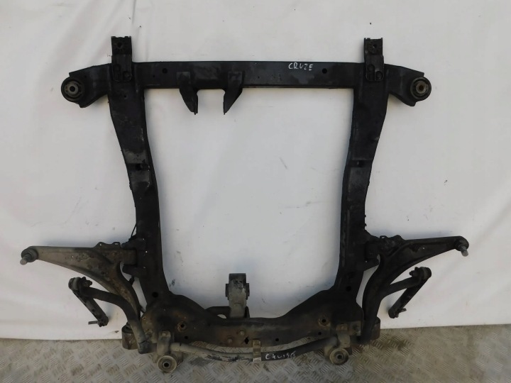 ESSIEU AVANT BERCEAU PONT ESSIEU RENFORT PARE CHOC CHEVROLET CRUZE 09