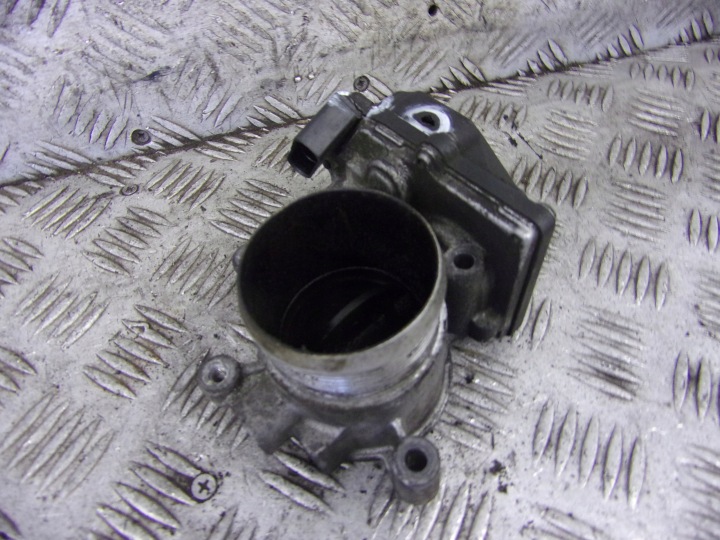 Vanne boitier papillon VOLKSWAGEN PASSAT B6 2.0 TDI A2C83076000 A2C59512935