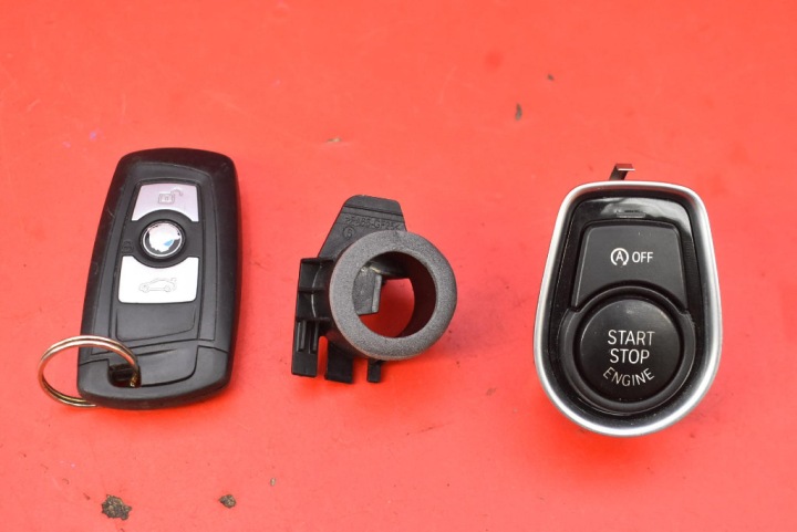 Allumage Clé Bouton START/STOP 9250734 BMW F20 1.6i 136 KM 11-15