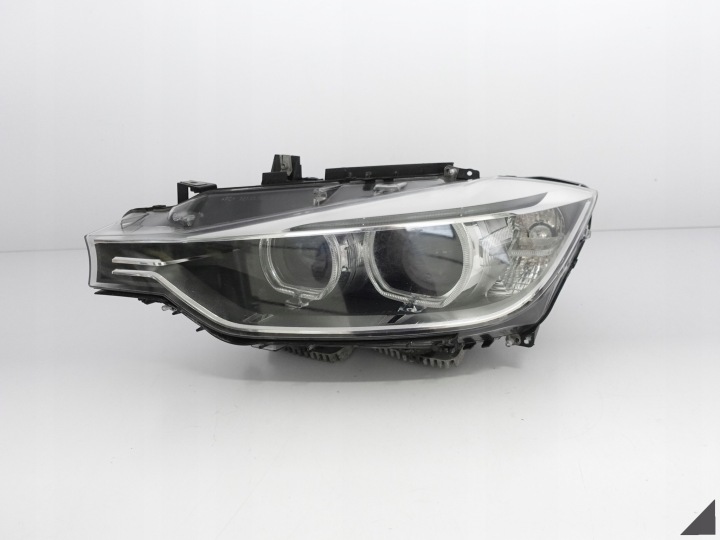 BMW F30 F31 11-15 XENON+LED SKRETNA Complète EU