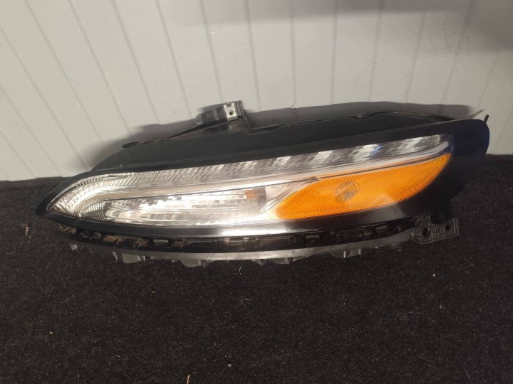 JEEP CHEROKEE KL light front left 68321887AC