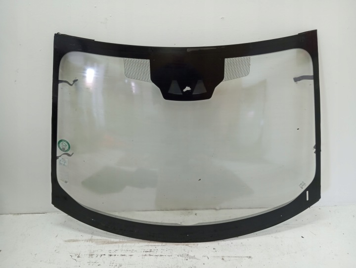 FENSTER czolowa vorne JAGUAR und PACE 20R