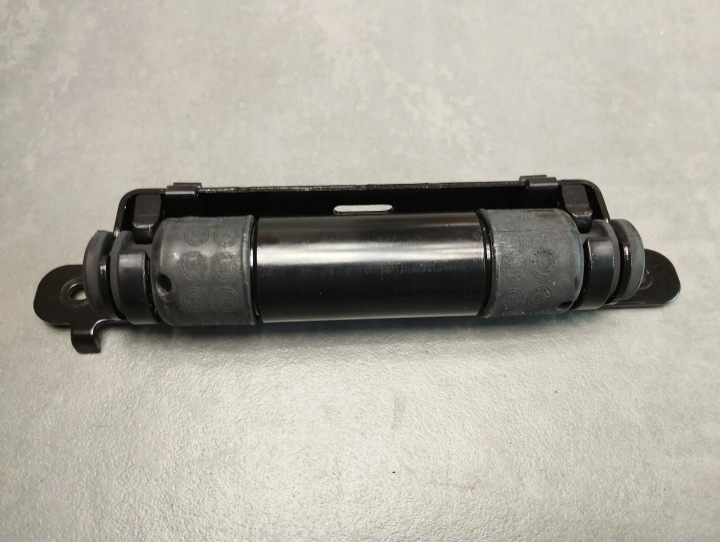 Audi Q3 F3 83A Grip wyrownowazajacy 83A827242B