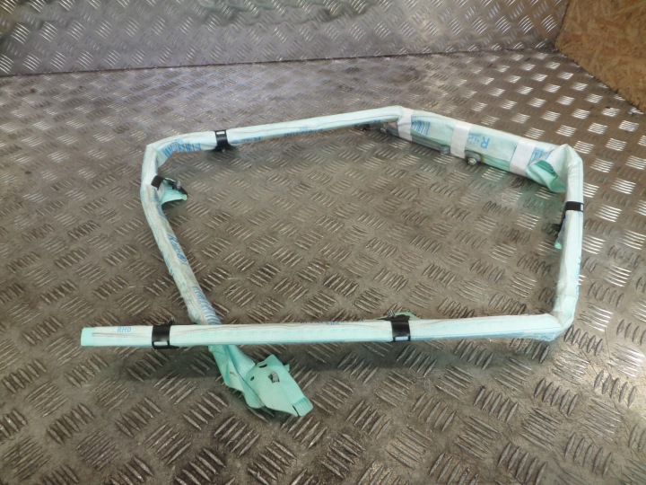 SKODA OCTAVIA III 3 airbag střešní airbag POWIETRZNA pravá 5E0880742