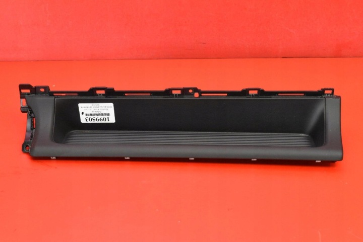 utas felöli szekrény PASAZERA EU 84779-BE010 HYUNDAI KONA 2 II SX2 23-25