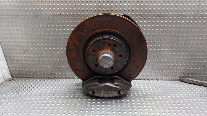 Moyeu support broche Axe moyeu Droite Avant 20901 MERCEDES W203 W209 SLK R171 2.2CDI