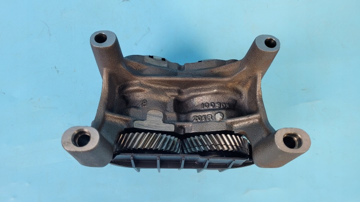 MERCEDES W205 2.0 CGI BALANCE SHEETS A2740300685 12