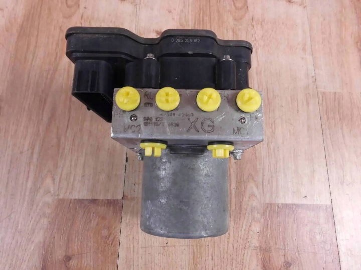 Toyota RAV4 V 2019+ Pompa ABS 44540-42460 0265956558 4454042460
