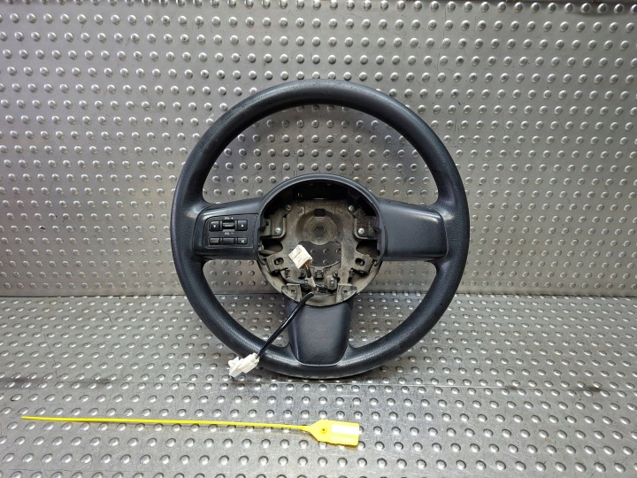 lenkrad MAZDA 2 07- K0273