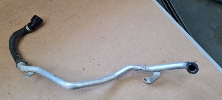 S5 8T A5 LIFT vedenie hadica rúrka vody 3.0 TFSI 8K0819377H S4 B8 LIFT