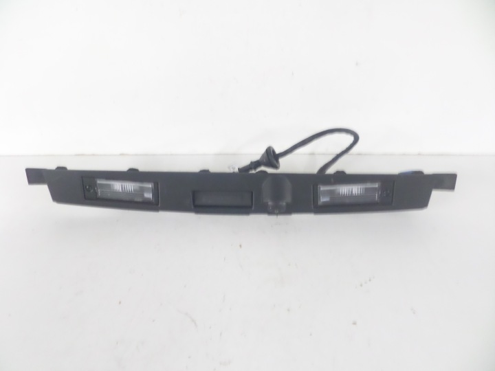 Kamera Rückfahrwarner oswietlenie Kennzeichen Halter KIA X-CEED 19