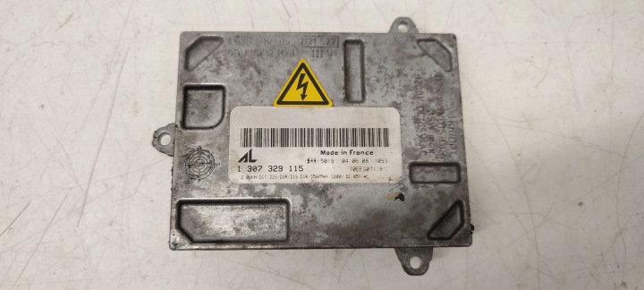 Unité de contrôle xenon Audi A4 B7 Cabrio 2,0 TDI