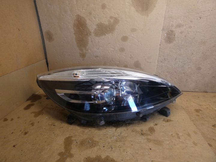 RENAULT SCENIC III LIFT Licht rechts Linse 260106928R
