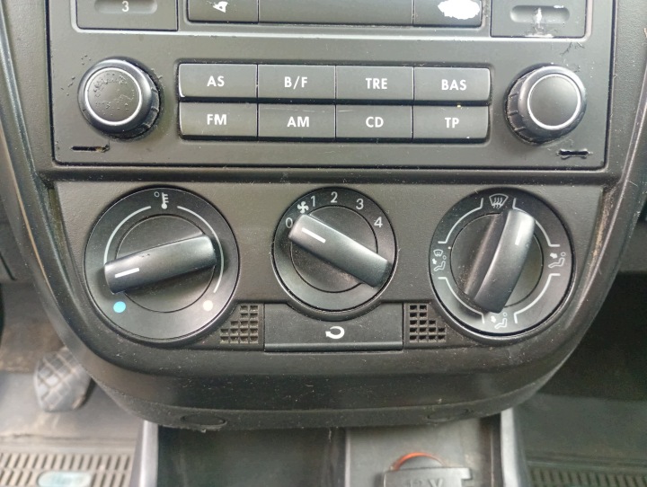 Panel switch regulacja air conditioning devices ogrzewania VW Fox 05-11