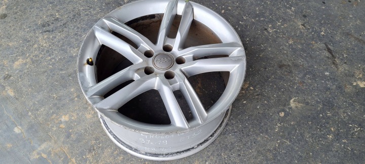 AUDI A7 4G A6 C7 4G FELGA Alumínium 5X112 ET32 9.0 R19 4H0601025R