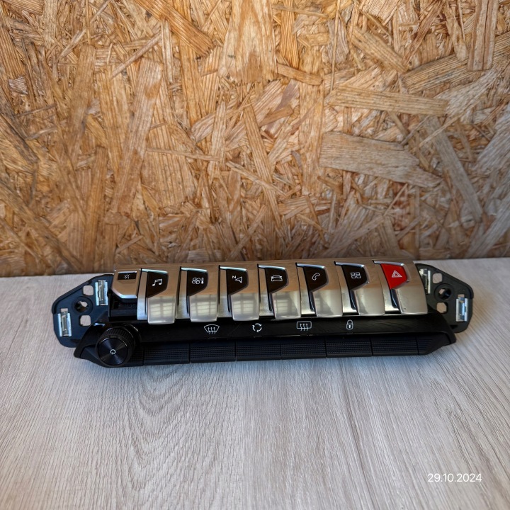 PANEL of the air conditioning PEUGEOT 3008 II 98249155DX