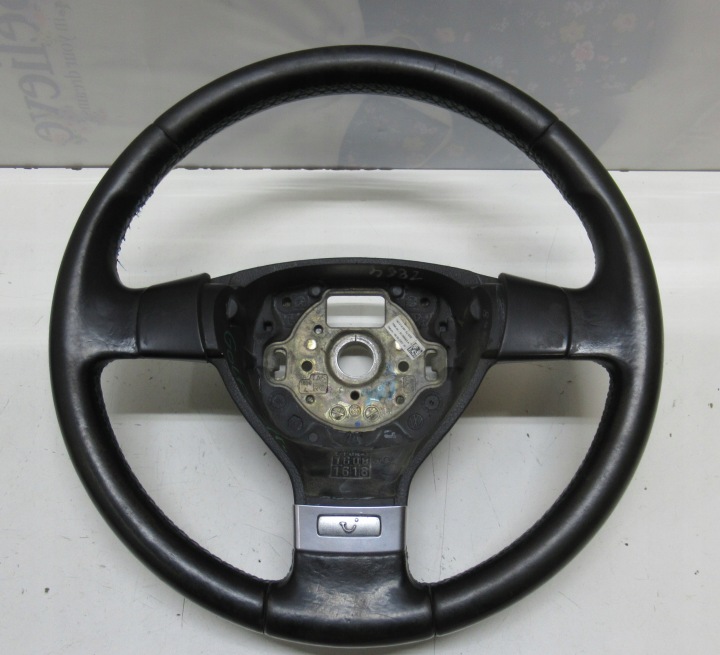 VW GOLF V plus 07R steering wheel, 1K0419091