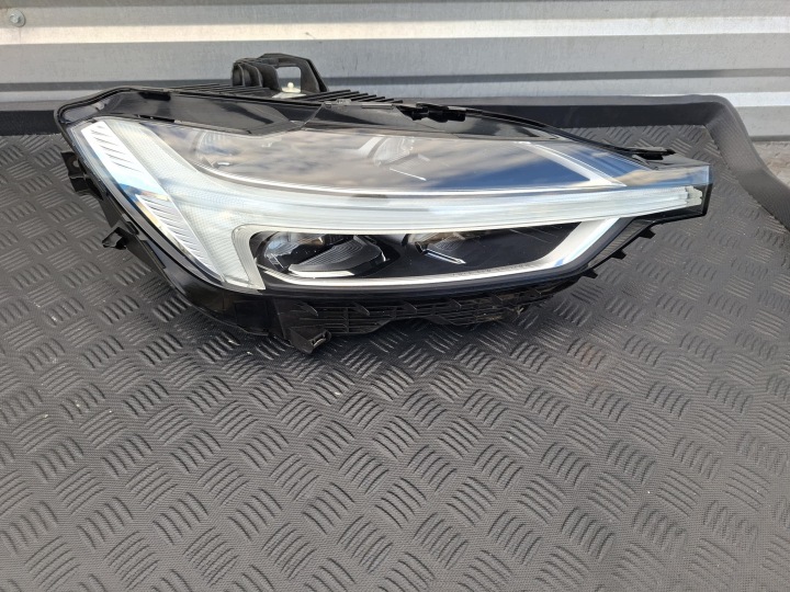 Feux phare Avant Droite Avant Droit FULL LED 31420420 ANGLIK VOLVO XC60 II