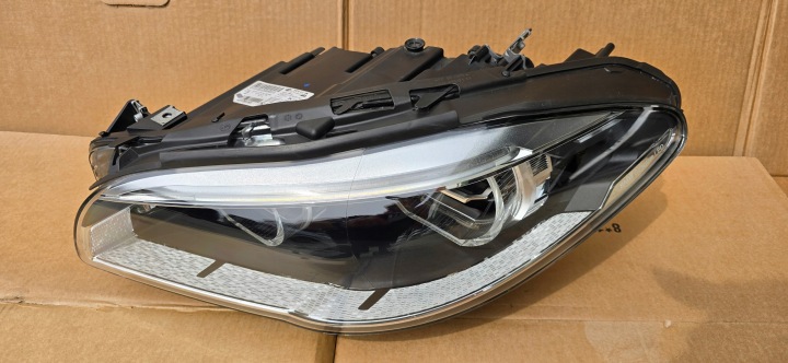 BMW 5 F10 F11 LIFT LIGHT LEFT ADAPTIVE LED