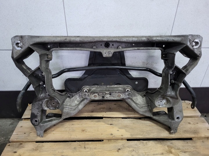 MERCEDES CLK A209 W209 C209 axle beam subframe axle beam sider RAMA bar front