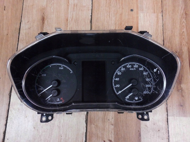 Toyota Yaris III 1.5 HYBRID dials 83800F5440 83800-F5440
