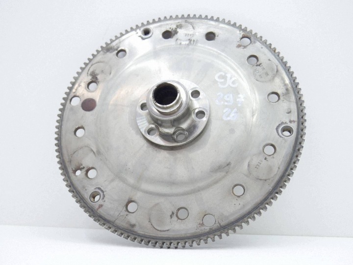 Koleso zotrvačník veniec AUDI A4 B8 Q5 8R 2.0 TDI 03G105323AH