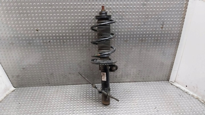Stoßdämpfer links rechts vorne 6R0413031K VW POLO V IBIZA IV FABIA II III A1