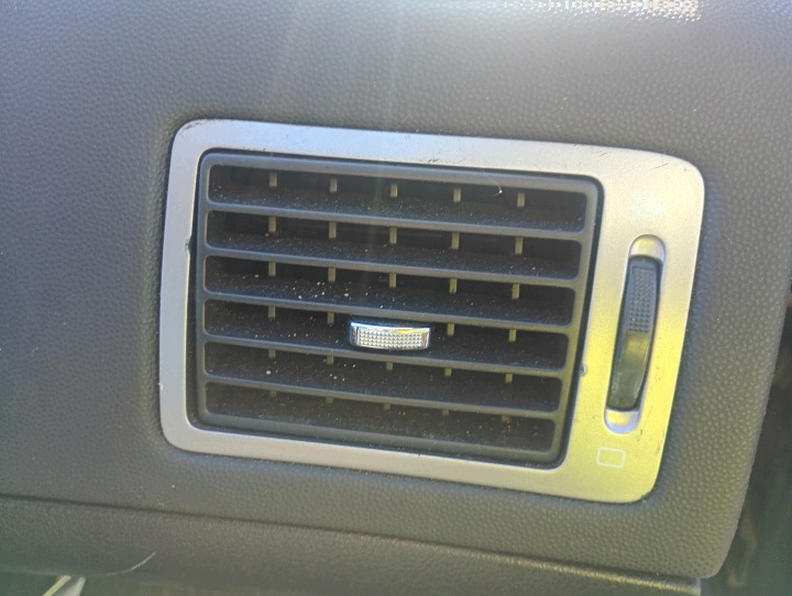 grid air conditioning devices air right of the passenger Peugeot 307 FL 04-09