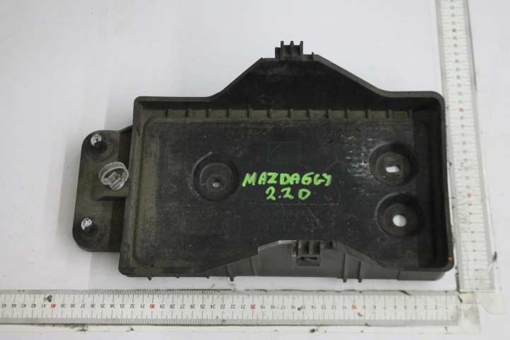 PORTE POUR BATTERIE KE7056041 MAZDA 6 GJ 12-14