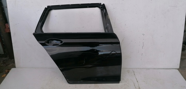 dveře záď zadní pravé BMW 5 F11 KOMBI