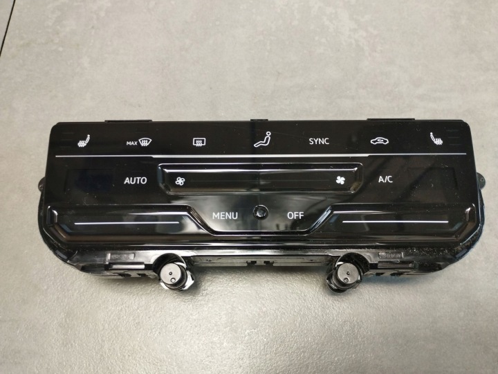 Volkswagen Touran III 2025 prekidač klime 3G8907044J