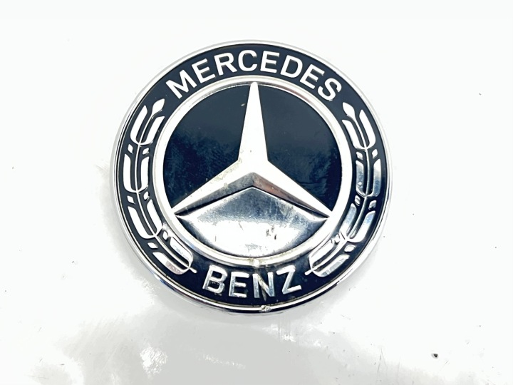 Grill Kühlergrill MERCEDES W213 W205 EMBLEMAT der Kühlergrill A0008171701