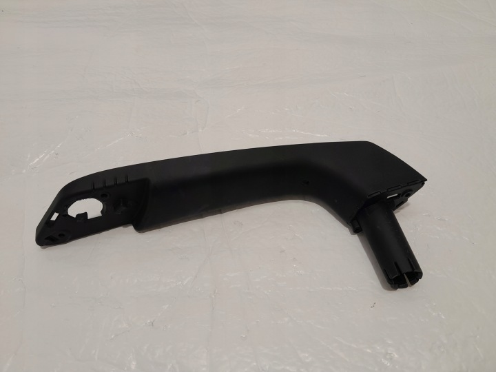 AUDI Q5 80A cover of the bracket door left rear part 80A867395A