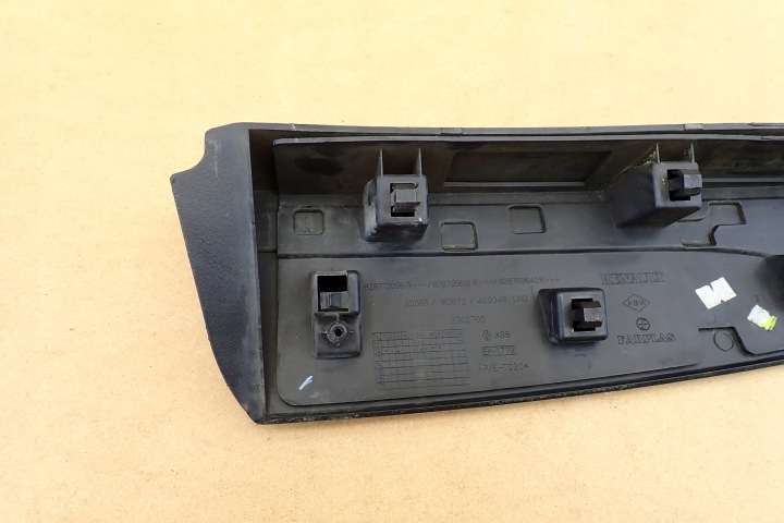 RENAULT CLIO IV 12-LIST BACK DOOR REAR 828772096R OE 8