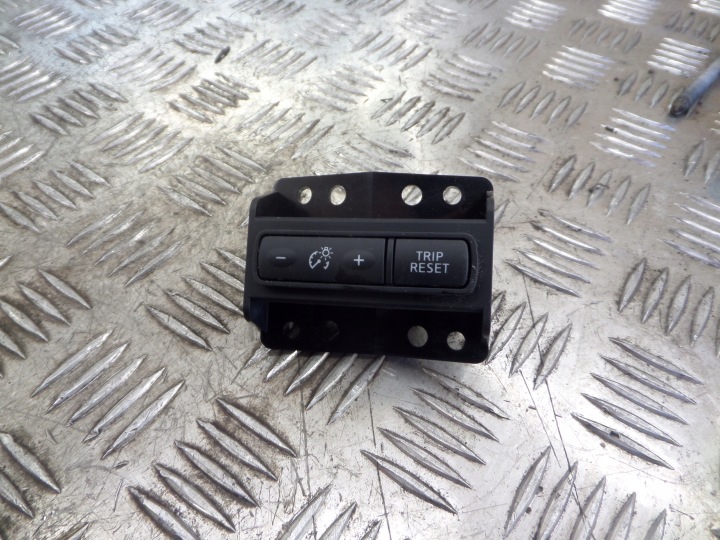 NISSAN QASHQAI J11 switch TEMPOMATU 13-17 300