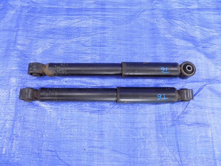 Stoßdämpfer heck hinten Stoßdämpfer VW T6 2,0 TDI 16