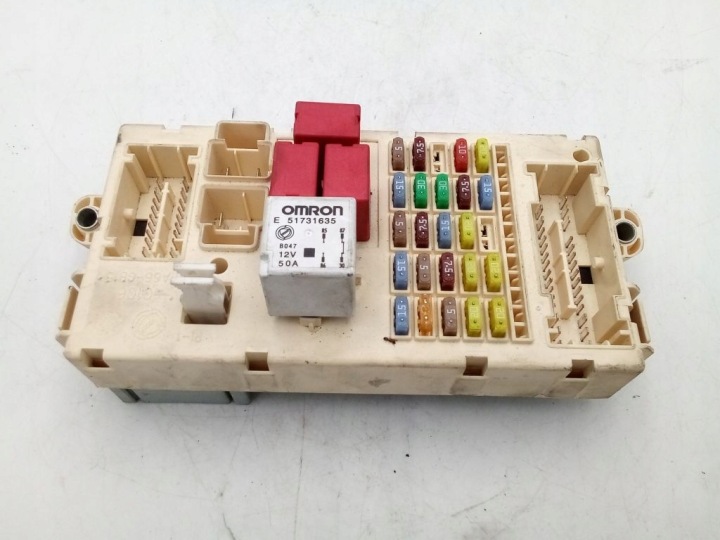 Fiat Bravo II 2 Vezerlő egység modul Szkerény 51793838
