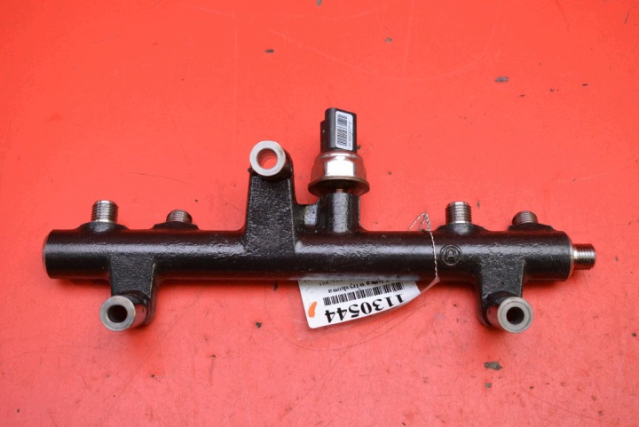 Rampe injection 9681909680-03 FORD MONDEO MK4 2.0 TDCI 140 KM LIFT 10-15
