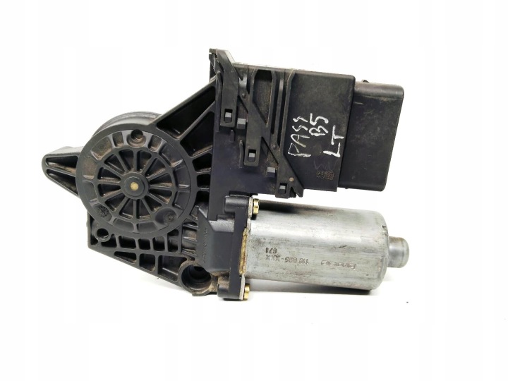 mini motor windows left rear part Vw Passat B5 0130821697