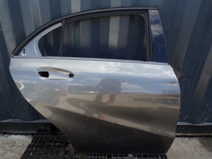 Tür rechts hinten MERCEDES W176 (R1)