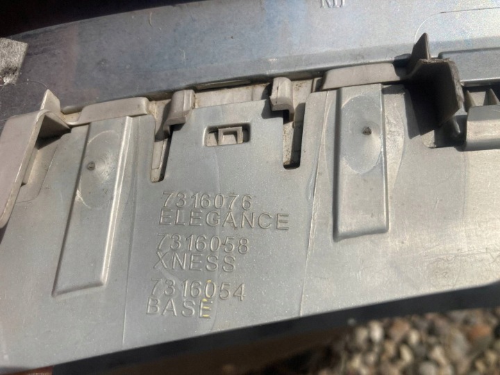 BMW X5 F15 X6 F16 NERKA GRILL ORYGI. 16