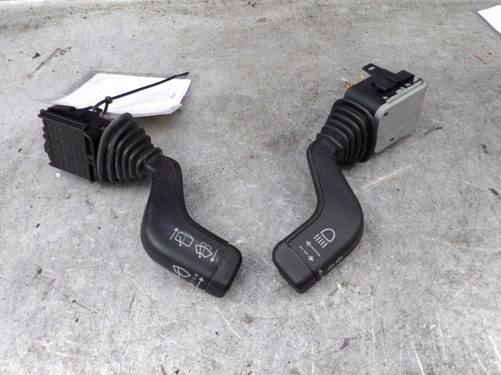 Opel Agila Commodo essuie glace 092115275 092115277