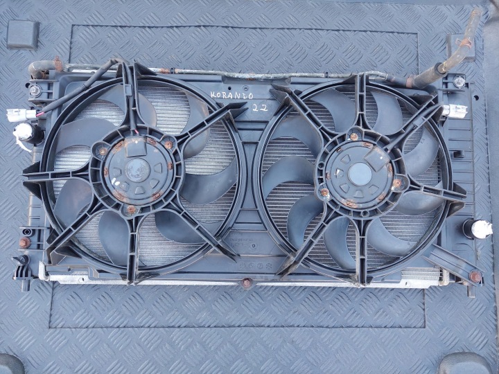 chladič vody ventilátor 21020-34131 SSANGYONG KORANDO III LIFT 2.2 D XDI